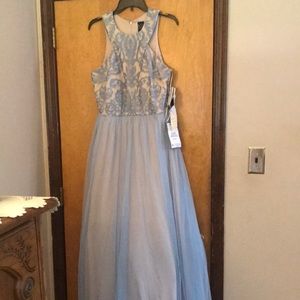 Formal gown NWT size 14